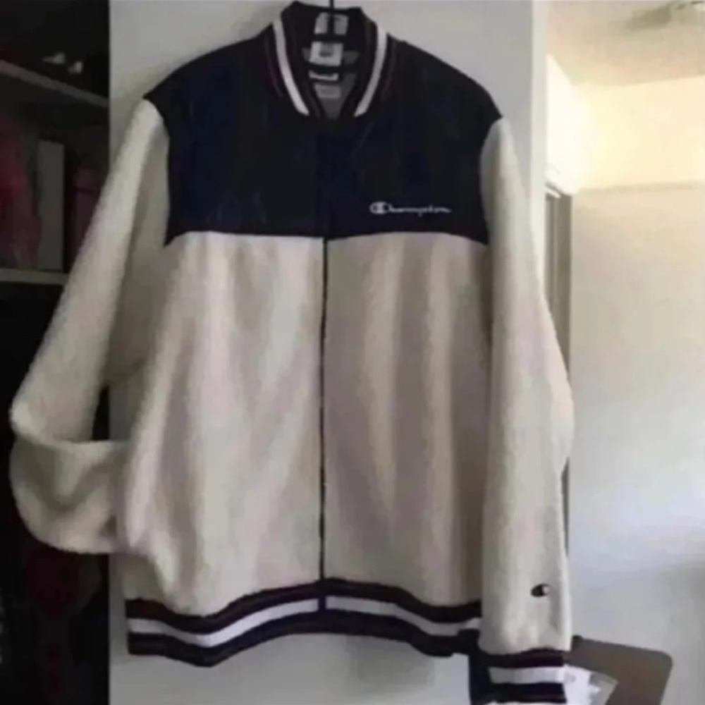 CHAMPION JACKET